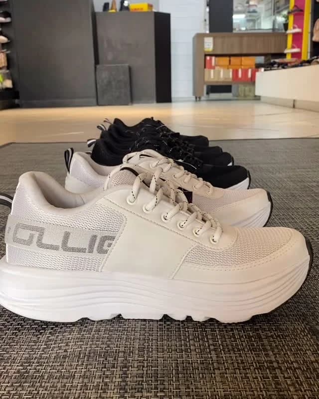 Tênis Ollie branco e preto